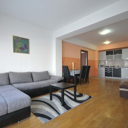 City Montesun Apartments 2 Будва Экстерьер фото