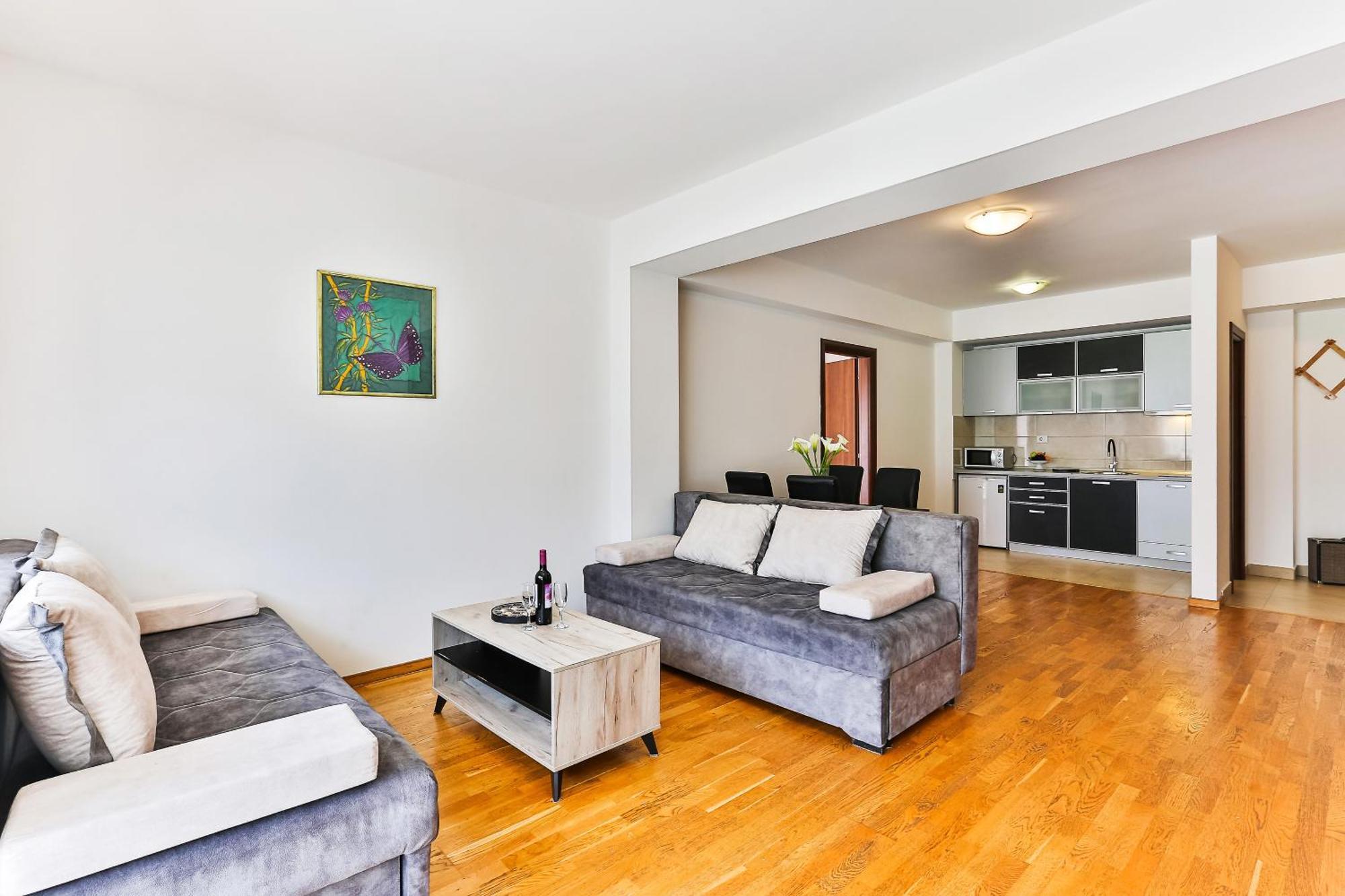 City Montesun Apartments 2 Будва Экстерьер фото