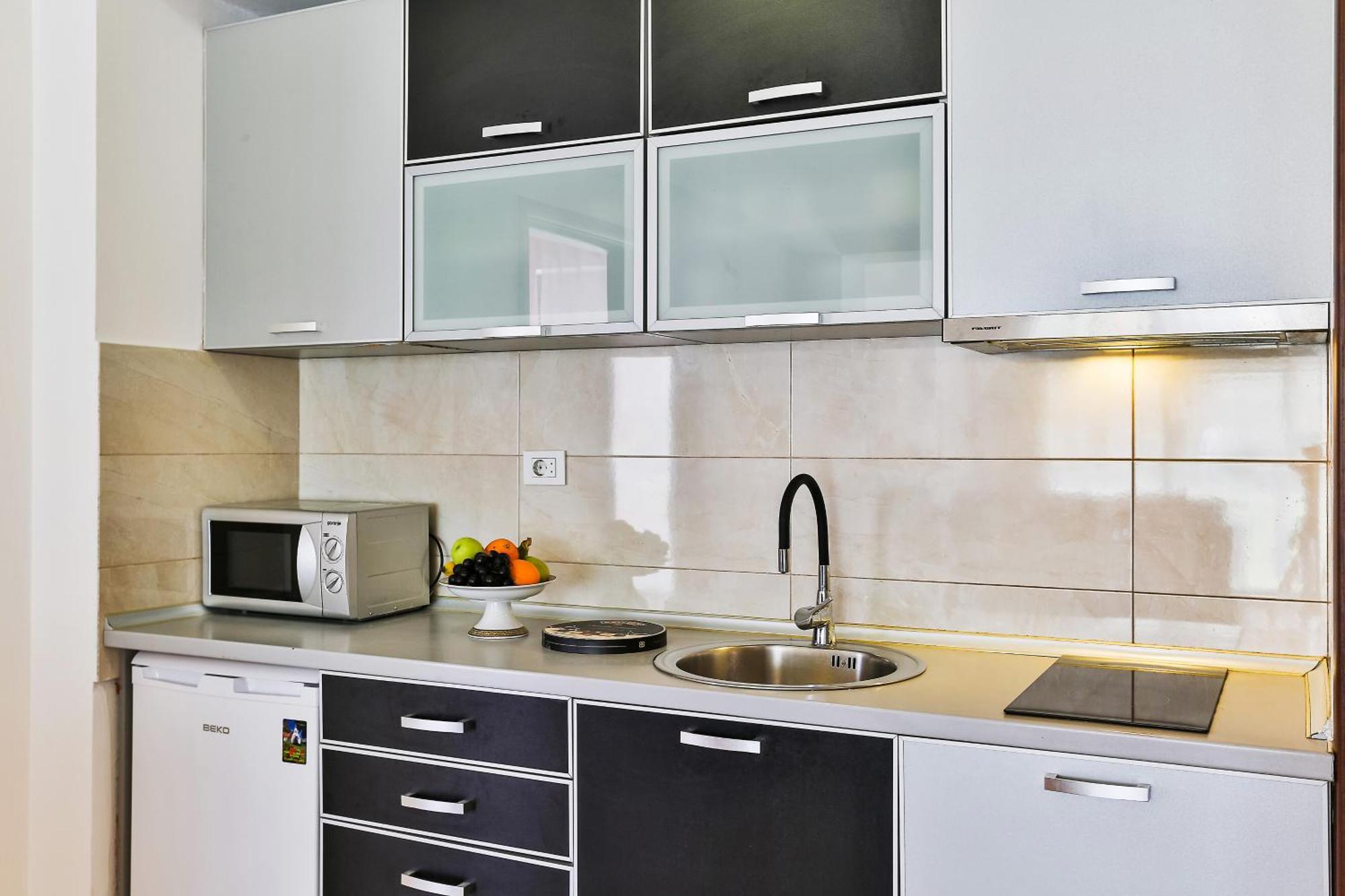 City Montesun Apartments 2 Будва Экстерьер фото