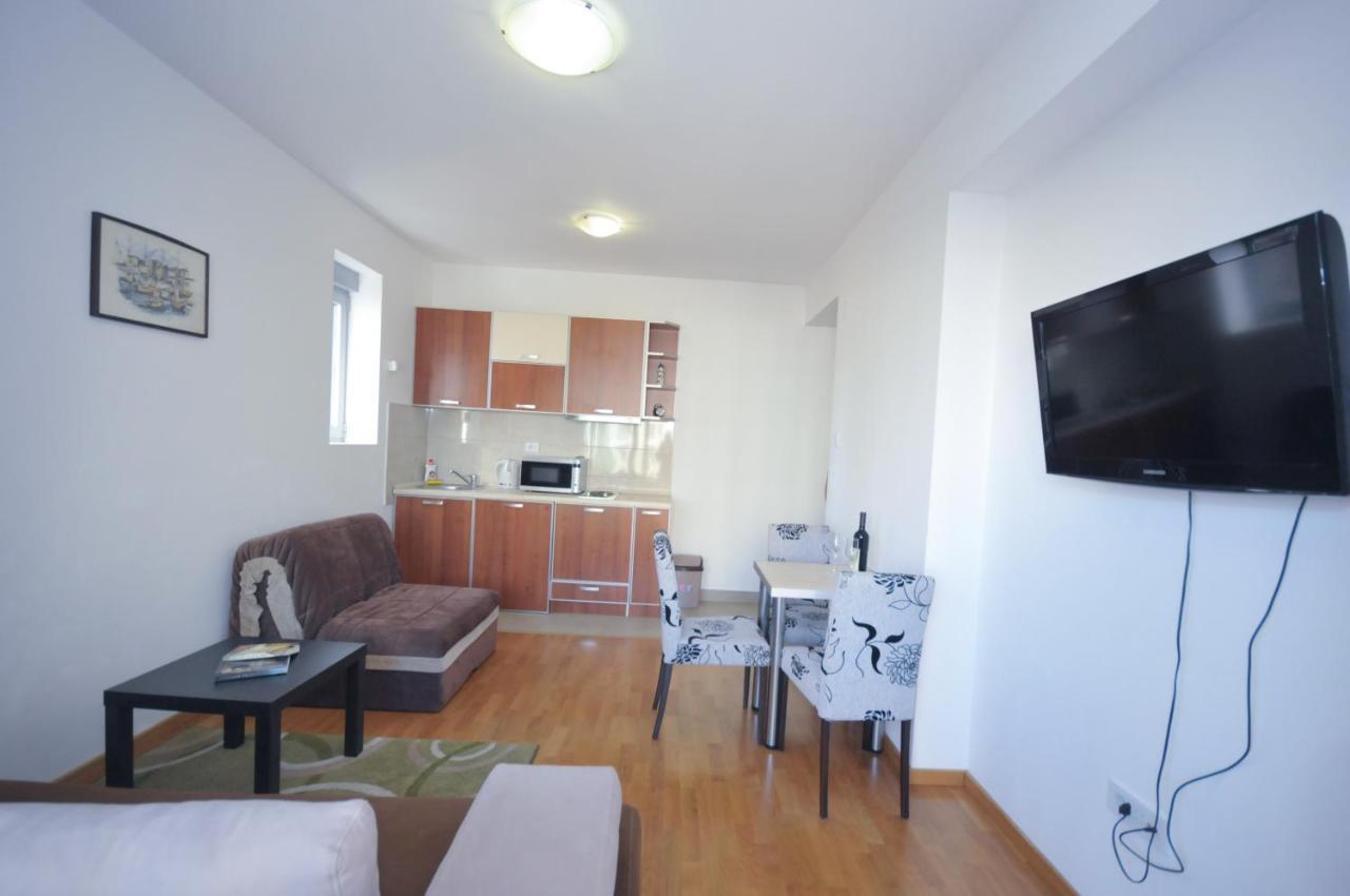 City Montesun Apartments 2 Будва Экстерьер фото
