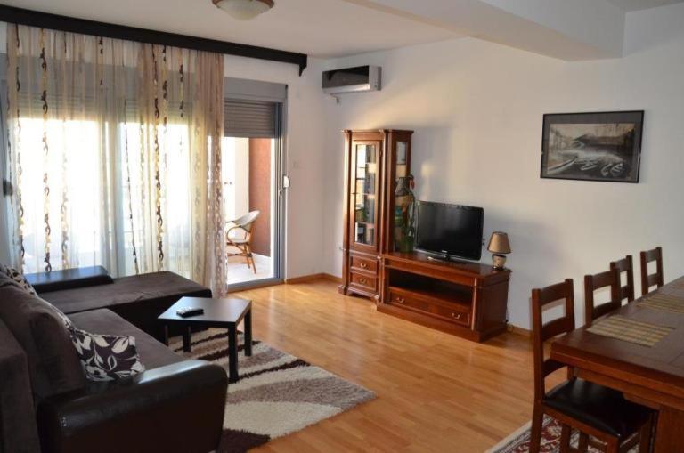 City Montesun Apartments 2 Будва Экстерьер фото